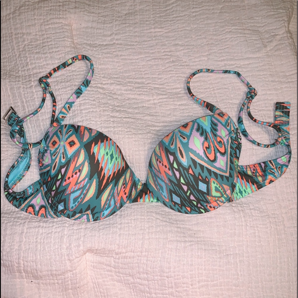 swimsuit! xs but fits like a small